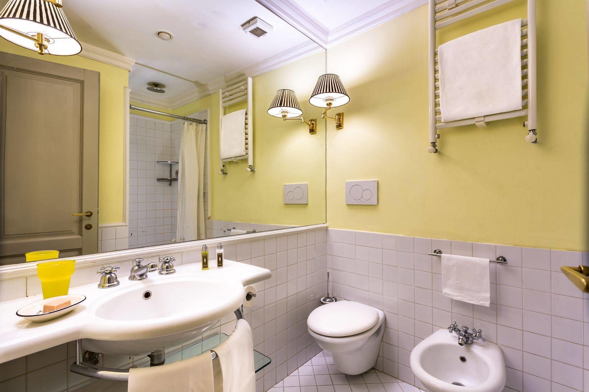 Casa Heberart Guest House Capo Le Case Roma Dış mekan fotoğraf